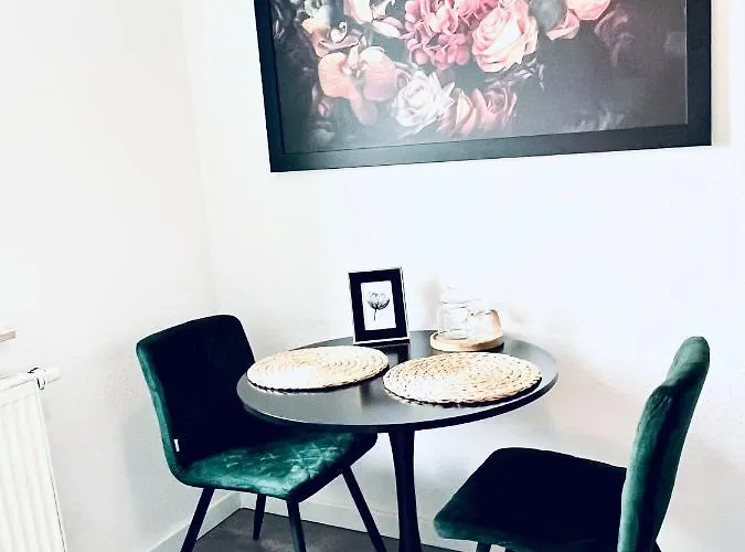 Gemütliches Studio mit Küche, Netflix&Panoramablick in Citynähe