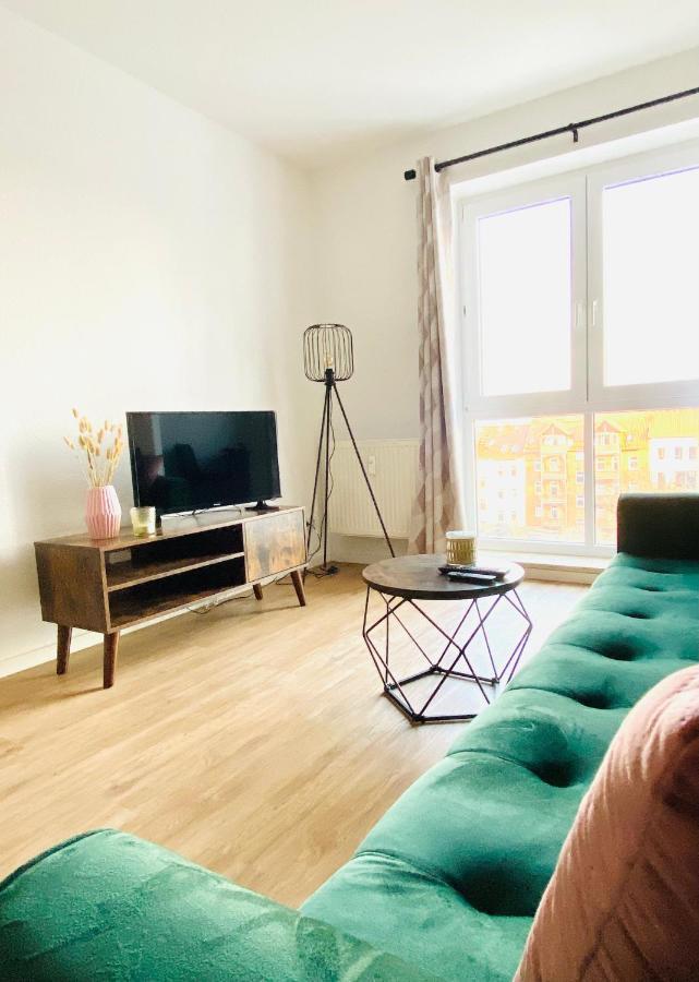 Gemuetliches - Elias- Mit Kueche, Wlan, Smart-tv & Panoramablick In Citynaehe *